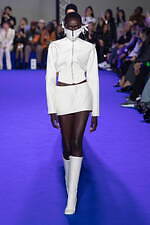 オフ-ホワイト c/o ヴァージル アブロー 2023年春夏コレクション、人生と新しい門出の祝福｜写真3