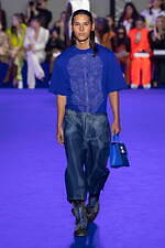 オフ-ホワイト c/o ヴァージル アブロー 2023年春夏コレクション、人生と新しい門出の祝福｜写真7