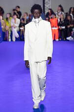 オフ-ホワイト c/o ヴァージル アブロー 2023年春夏コレクション、人生と新しい門出の祝福｜写真17