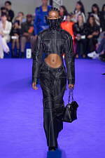 オフ-ホワイト c/o ヴァージル アブロー 2023年春夏コレクション、人生と新しい門出の祝福｜写真20