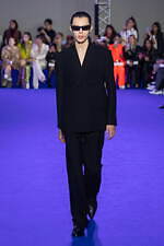 オフ-ホワイト c/o ヴァージル アブロー 2023年春夏コレクション、人生と新しい門出の祝福｜写真29