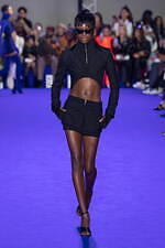 オフ-ホワイト c/o ヴァージル アブロー 2023年春夏コレクション、人生と新しい門出の祝福｜写真32