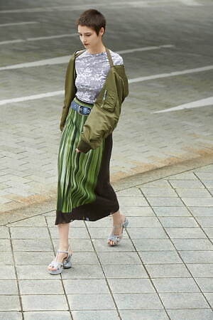 ミハラ ヤスヒロ(MIHARA YASUHIRO) 2023年春夏ウィメンズコレクション  - 写真6