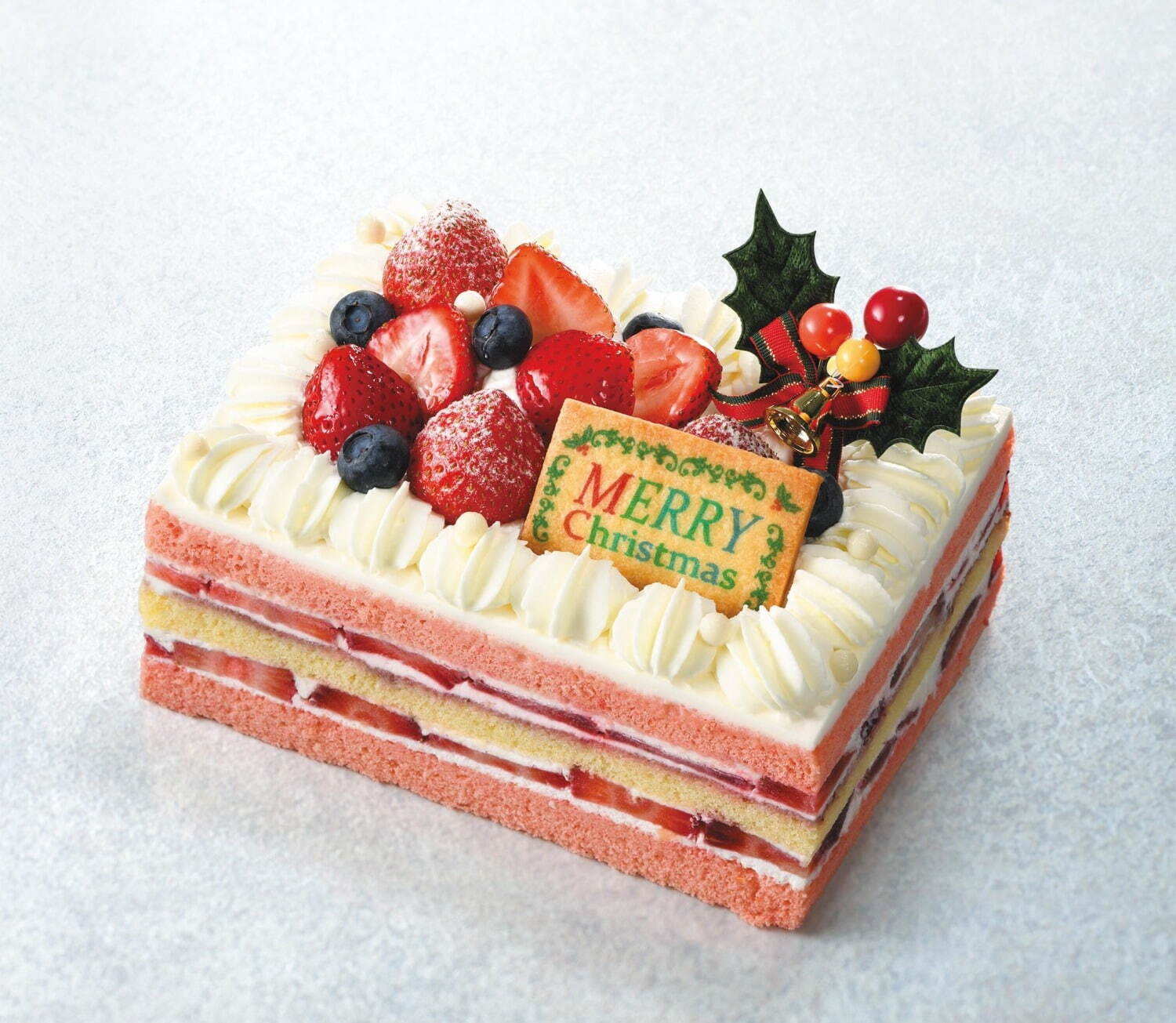 京王百貨店22年クリスマスケーキ、”真っ赤”ないちごムースケーキ白熊型チーズケーキ - ファッションプレス