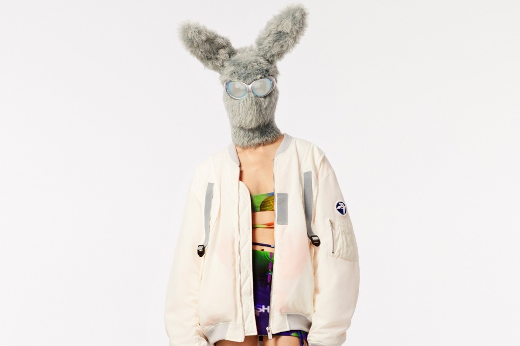 アンブッシュ(AMBUSH) コレクション - ファッションプレス