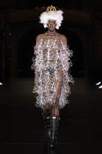 ノワール ケイ ニノミヤ 2023年春夏コレクション - 明滅する灯火｜写真27