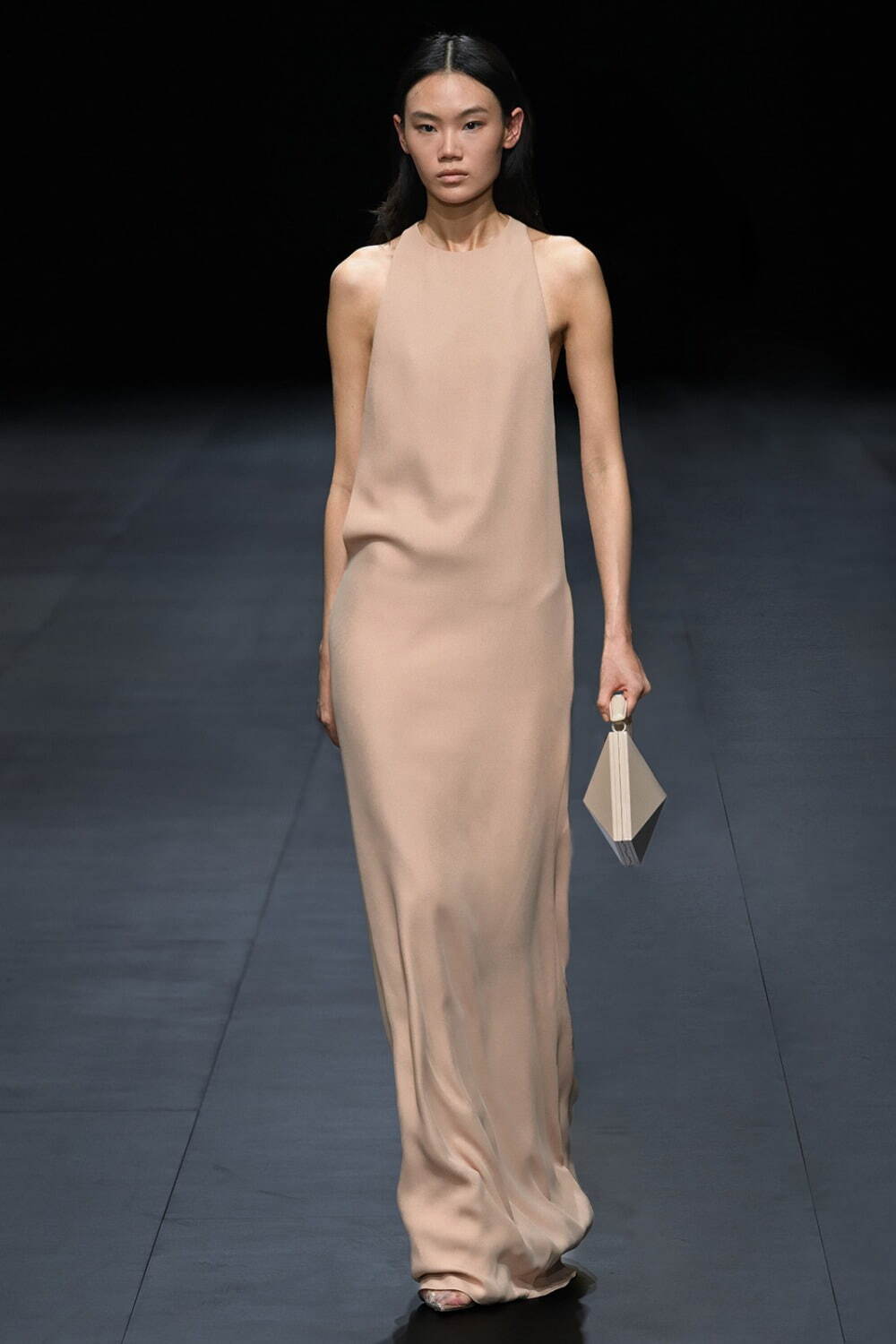 ヴァレンティノ(VALENTINO) 2023年春夏ウィメンズメンズコレクション - ファッションプレス