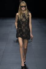 ヴァレンティノ 2023年春夏コレクション、引き算を経て“本質”を見出す｜写真60