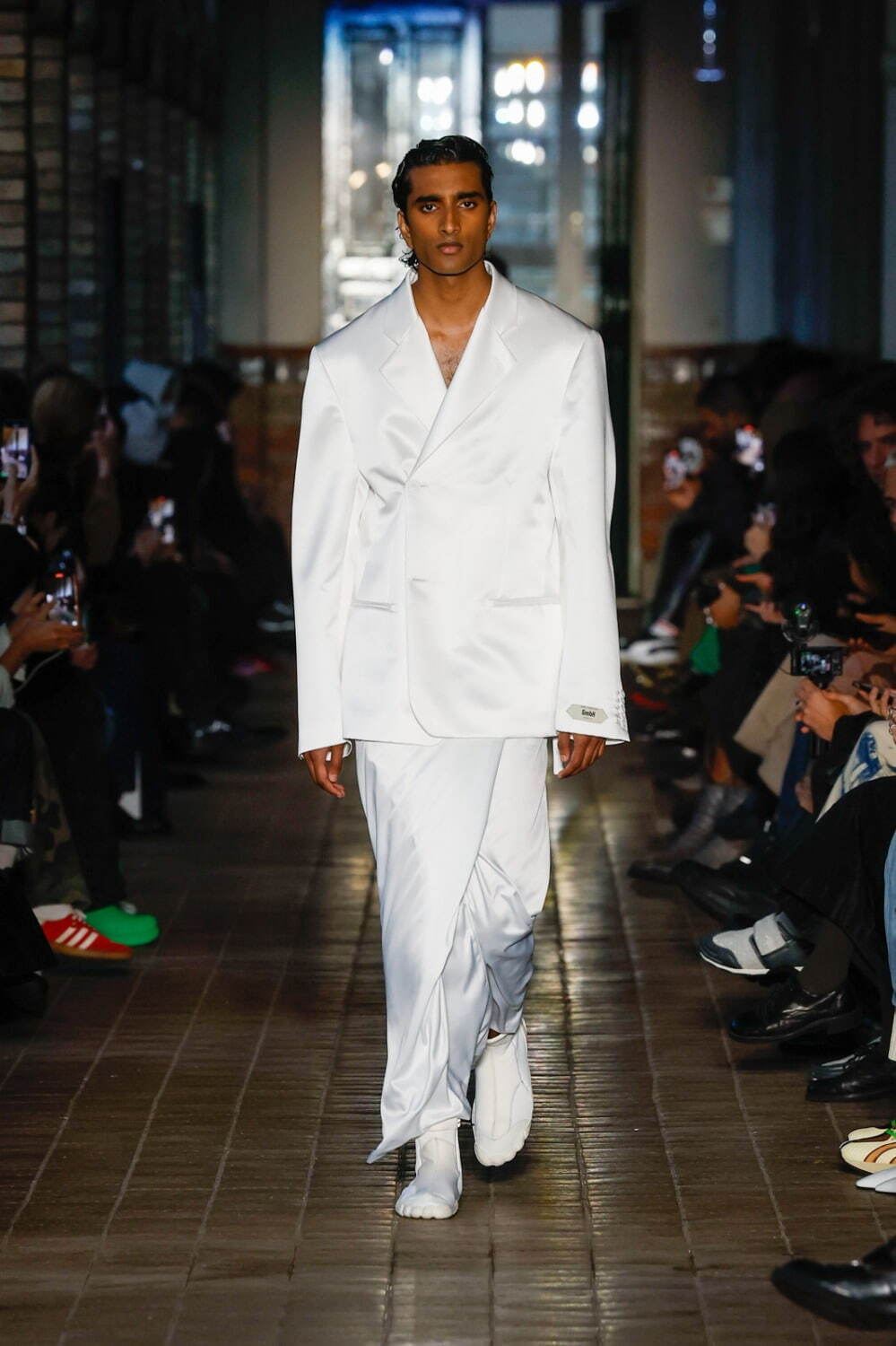 ゲーエムベーハー 2023年春夏<span>コレクション</span> - 写真1