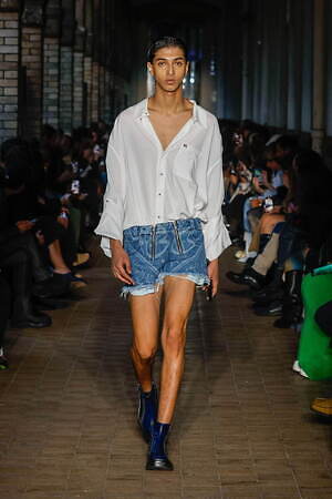 ゲーエムベーハー(GmbH) 2023年春夏ウィメンズ&メンズコレクション  - 写真7