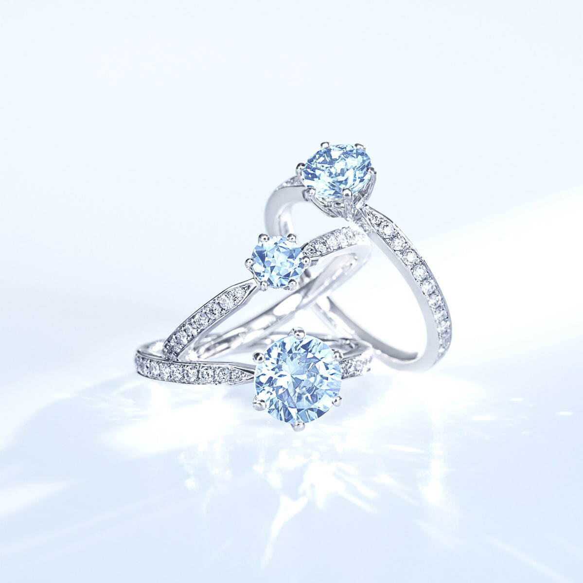 ラヴェリテ アクアマリン リング
1.0ct 385,000円、0.5ct 275,000円、0.2ct 220,000円