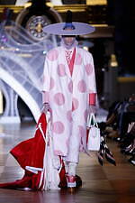 トム ブラウン 2023年春夏ウィメンズコレクション - 華やかなる祝祭｜写真45