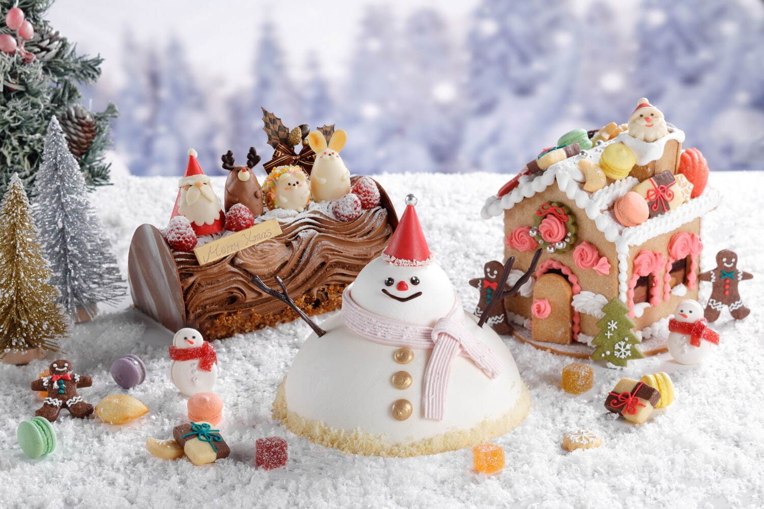 シェラトン都ホテル大阪22年クリスマスケーキ、サンタ帽をかぶった”雪だるま型”ケーキ｜写真1