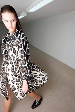 ジャンバティスタ ヴァリ(GiAMBATTiSTA VALLi) 2014年プレフォールウィメンズコレクション  - 写真16