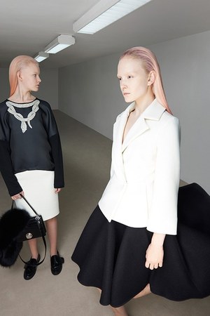 ジャンバティスタ ヴァリ(GiAMBATTiSTA VALLi) 2014年プレフォールウィメンズコレクション  - 写真17