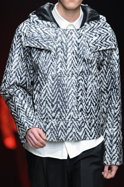 クリスヴァンアッシュ(KRISVANASSCHE) 2014-15年秋冬メンズコレクション  - 写真9