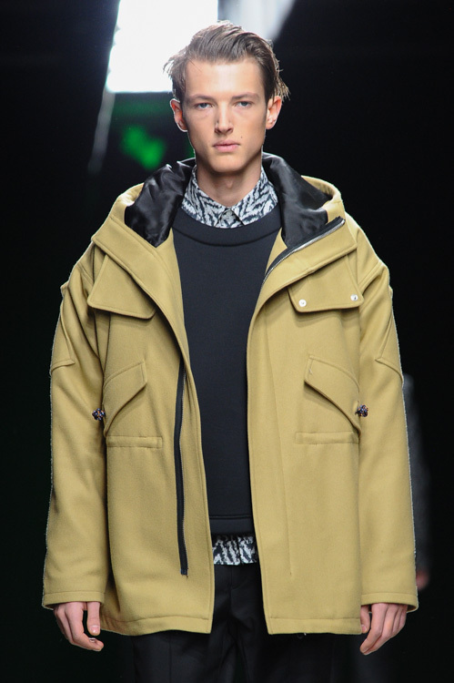 クリスヴァンアッシュ(KRISVANASSCHE) 2014-15年秋冬メンズコレクション  - 写真38