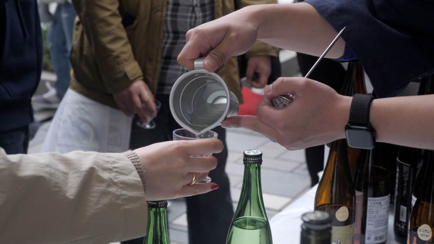 和酒フェス 大阪で 秋上がりやスパークリングなど全国140種以上の日本酒が 利き酒し放題 ファッションプレス