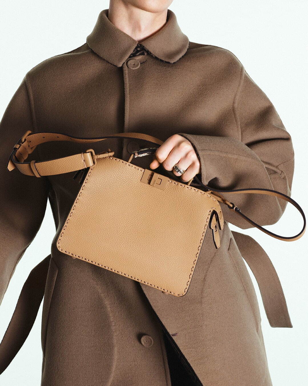 フェンディ(FENDI) ピーカブー｜写真5