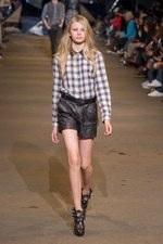 DIESEL BLACK GOLD(ディーゼル ブラック ゴールド)、2010-2011年秋冬コレクション｜写真8