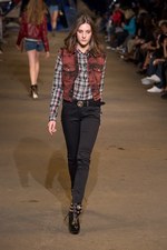 DIESEL BLACK GOLD(ディーゼル ブラック ゴールド)、2010-2011年秋冬コレクション｜写真19