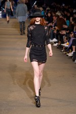 DIESEL BLACK GOLD(ディーゼル ブラック ゴールド)、2010-2011年秋冬コレクション｜写真30