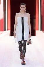 ルイ・ヴィトン 2023年春夏ウィメンズコレクション - 細部に光を当て、全体と本質を再考する｜写真10