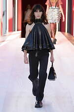 ルイ・ヴィトン 2023年春夏ウィメンズコレクション - 細部に光を当て、全体と本質を再考する｜写真34