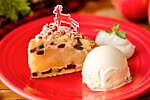 グラニースミス アップルパイ アンド コーヒー(GRANNY SMITH APPLE PIE & COFFEE) チーズクランブルとチョコレートのクリスマスアップルパイ｜写真2