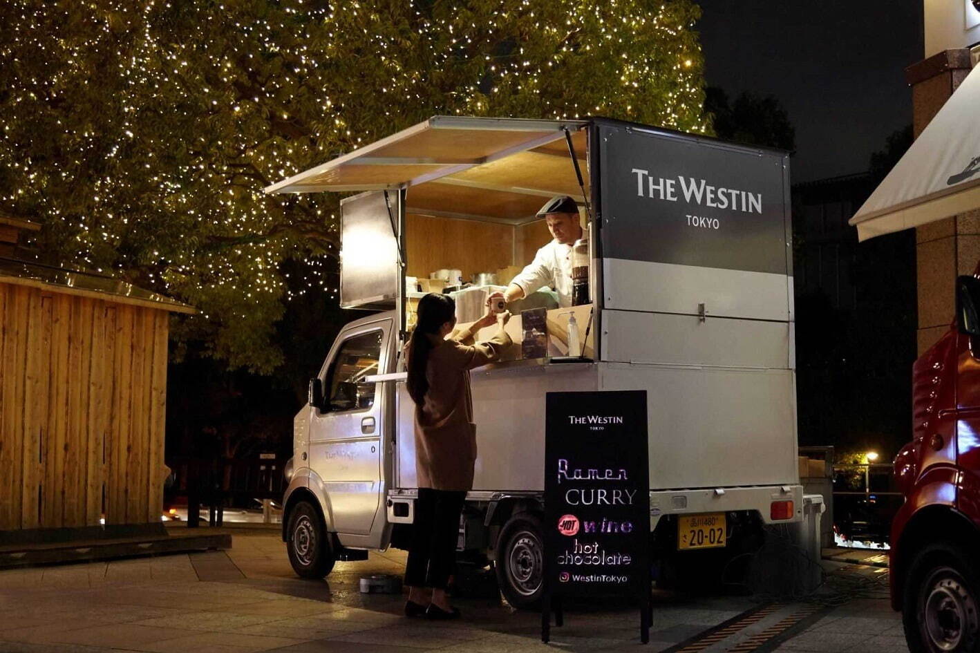 恵比寿ガーデンプレイス×バカラのイルミネーション、世界最大級のシャンデリアが広場に出現｜写真8