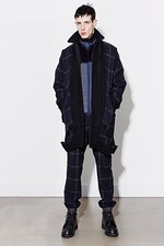 sacai 2014-15年秋冬メンズコレクション - 縁の下の力持ちに光を｜写真24