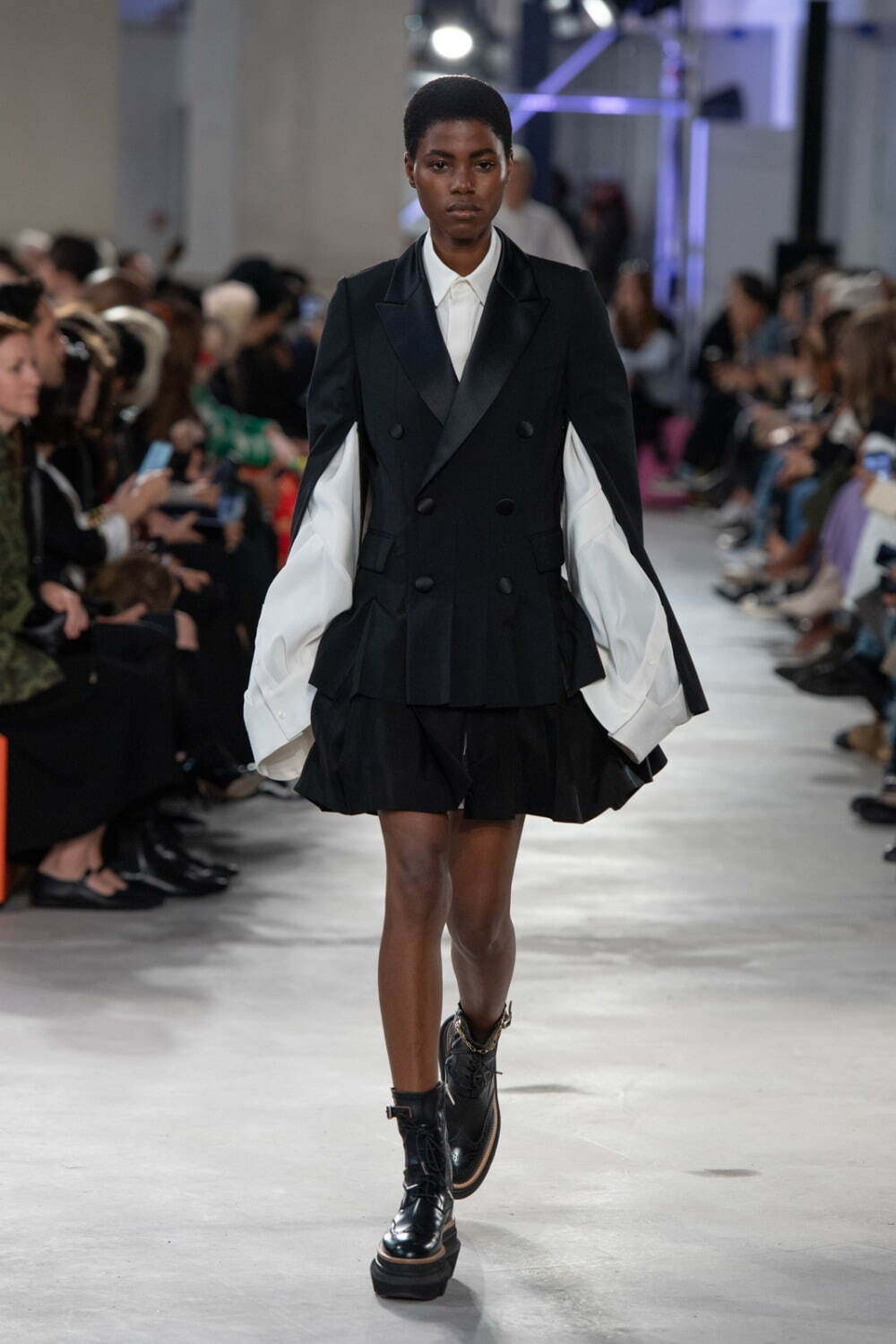 サカイ(sacai) 2023年春夏ウィメンズコレクション シルエット - 写真4