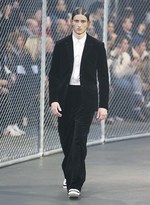 ジバンシィ バイ リカルド ティッシ 2014-15年秋冬メンズコレクション - 会心のダンクシュート｜写真3