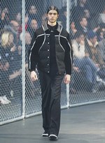 ジバンシィ バイ リカルド ティッシ 2014-15年秋冬メンズコレクション - 会心のダンクシュート｜写真30