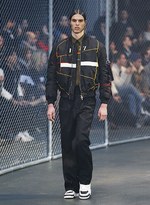 ジバンシィ バイ リカルド ティッシ 2014-15年秋冬メンズコレクション - 会心のダンクシュート｜写真51