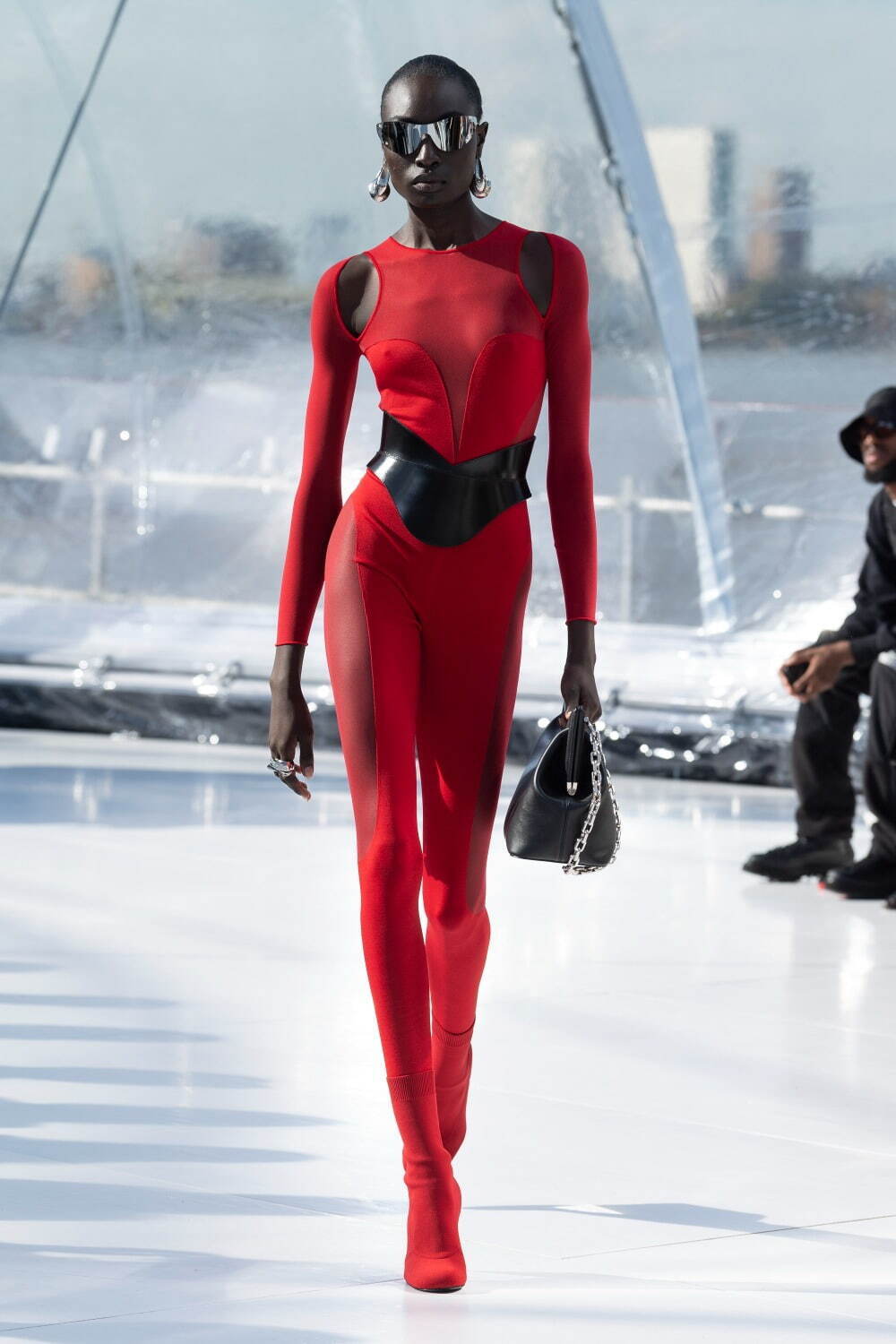 アレキサンダー・マックイーン(Alexander McQueen) 2023年春夏
