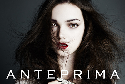 アンテプリマのショップがリニューアルOPEN - 表参道ヒルズ8周年記念のバッグチャームも発売