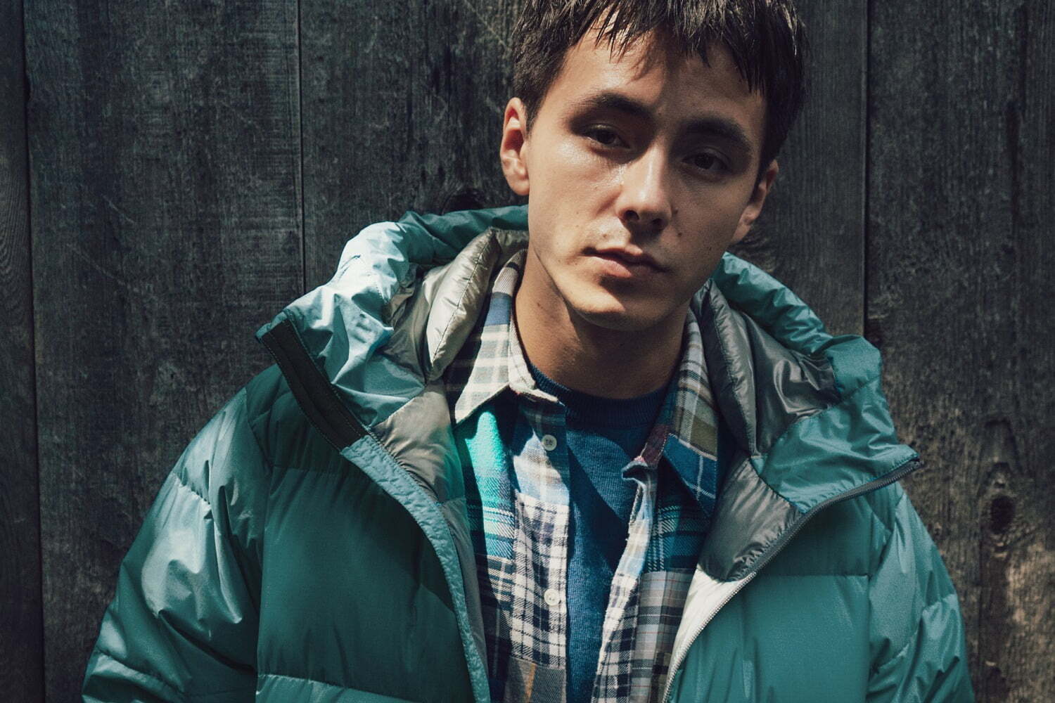 ナンガのアーバンリサーチ ドアーズ別注ダウンジャケット、鮮やかカラーの「オーロラ」ジャケットなど