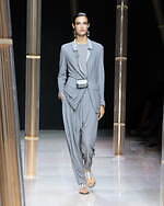 ジョルジオ アルマーニ  2023年春夏コレクション - 風に舞うきらめき｜写真8