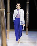 ジョルジオ アルマーニ  2023年春夏コレクション - 風に舞うきらめき｜写真25