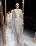 ジョルジオ アルマーニ  2023年春夏コレクション - 風に舞うきらめき｜写真53