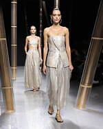 ジョルジオ アルマーニ  2023年春夏コレクション - 風に舞うきらめき｜写真55