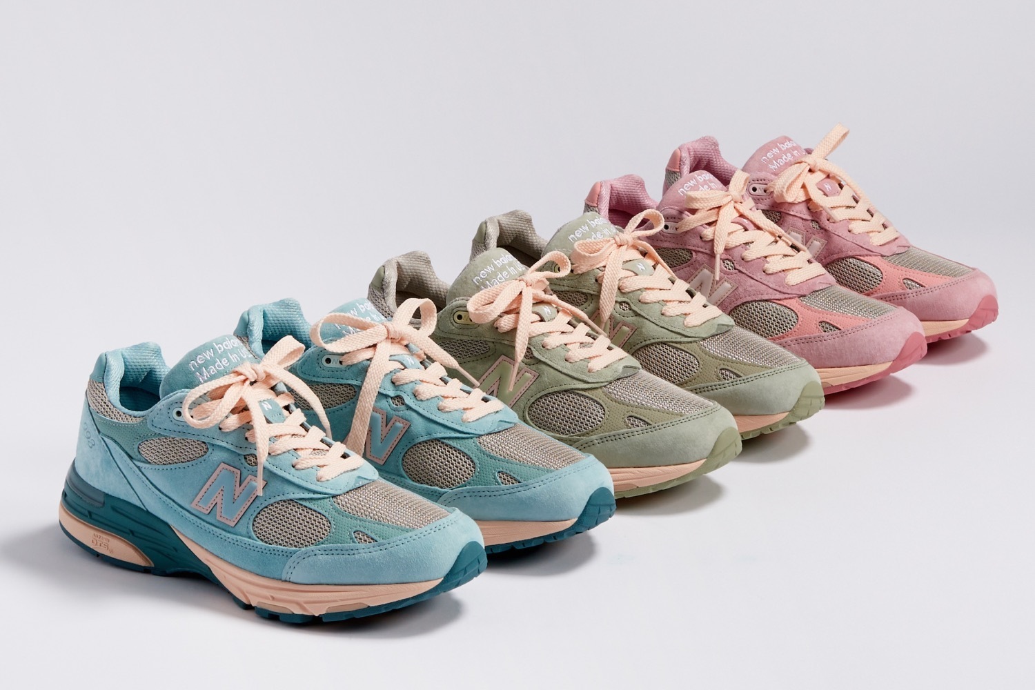 ニューバランス“パステルカラー”の「993」スニーカー、ジョー・フレッシュグッズとコラボ