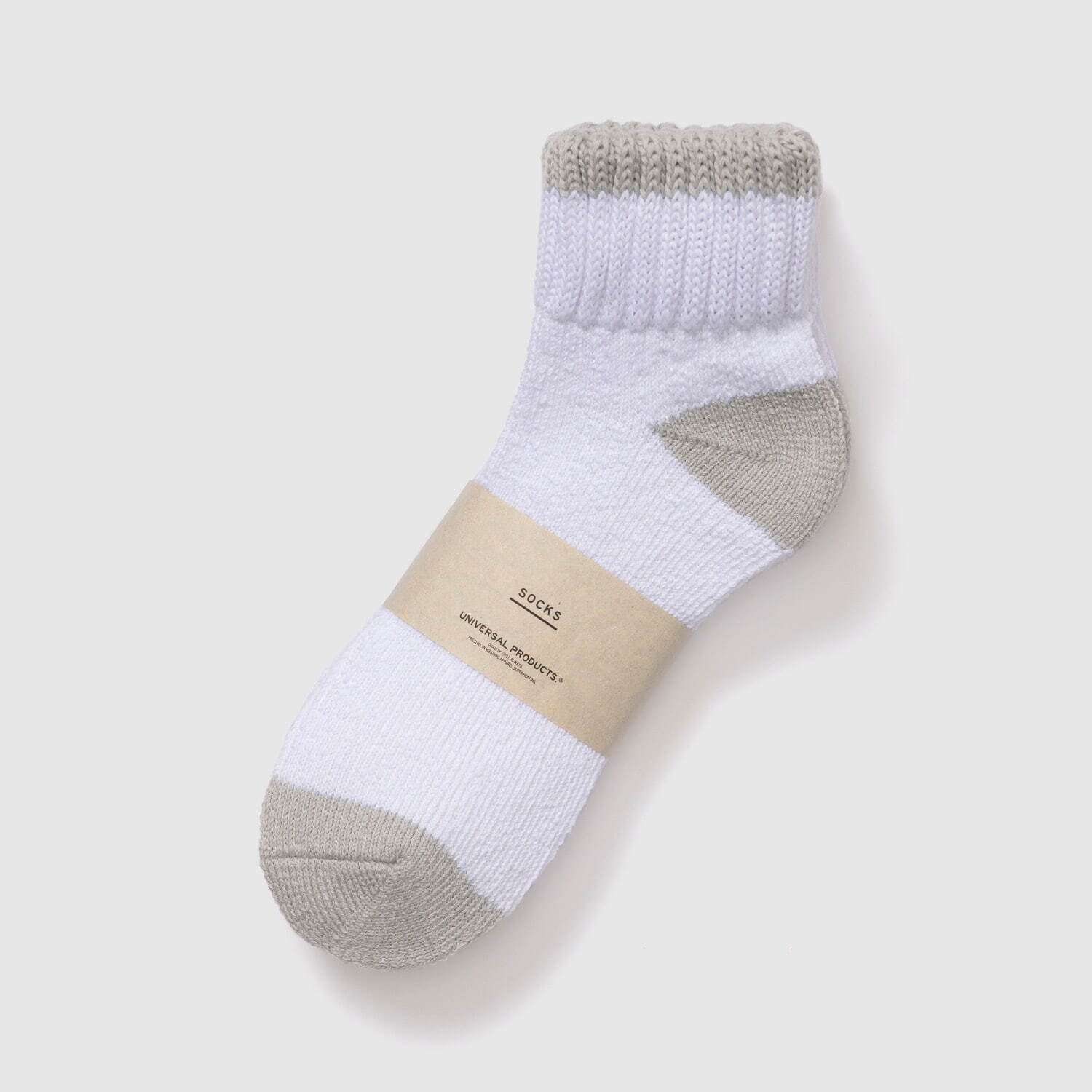 ユニバーサル プロダクツ「3P PILE SOCKS」3,080円