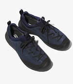 エンジニアド ガーメンツ×キーンの完全防水スニーカー、スエード素材を非対称にデザイン｜写真13