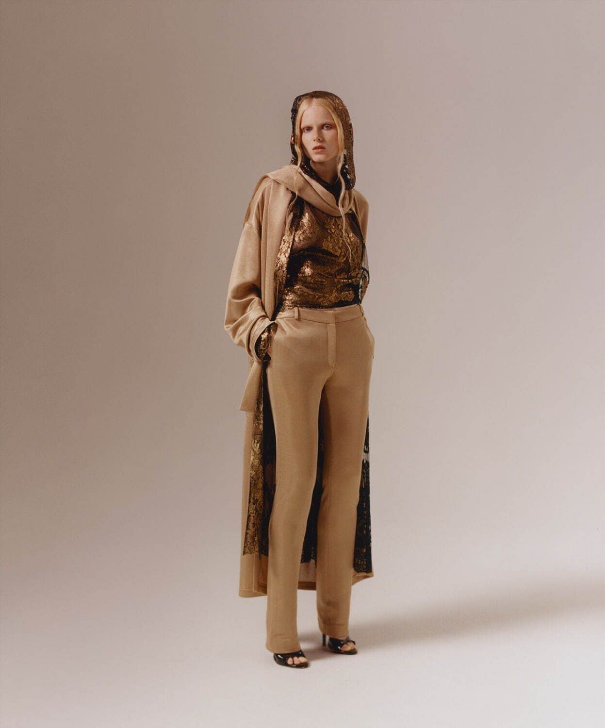 ジュンコ シマダ 2023年春夏｜ ラップコート