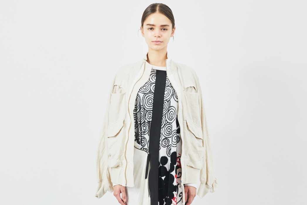 ゴム 2023年春 ウィメンズ コレクション