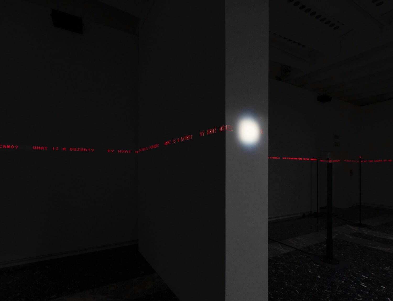 ダムタイプ《2022》撮影:高谷史郎 ©ダムタイプ 提供:国際交流基金