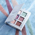 ベアミネラル22年クリスマスコフレ・コスメ、"北極圏”着想のアイシャドウ＆ベースメイクキットなど｜写真3