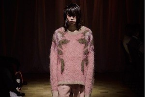 アポクリファ、桜モチーフを表現したモヘアニットなど - 東京・大阪・福岡では期間限定ストアを開催